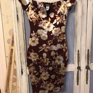 Akira gorgeous dress size small. Like new